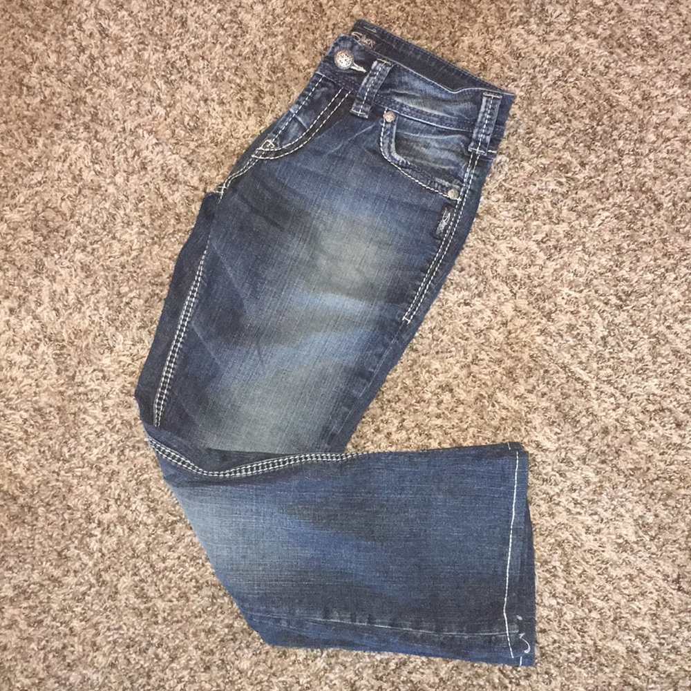 Women’s jeans